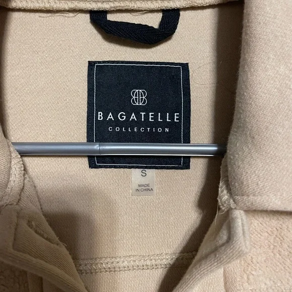 Shacket - Picture 3 of 3